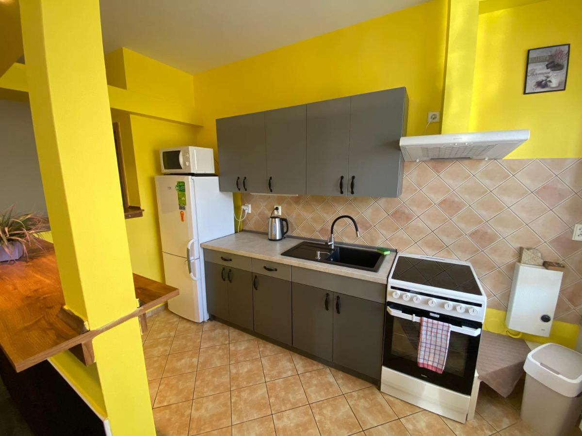Apartment Martinec Нове-Мєсто-над-Метуї Екстер'єр фото